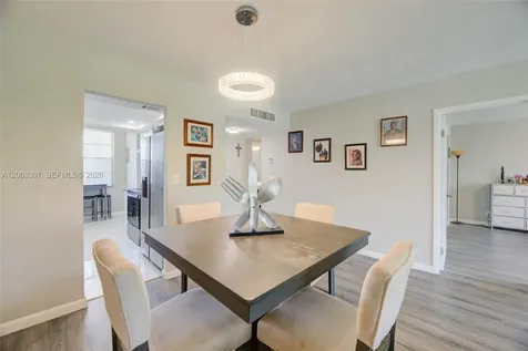 2999 NW 48th Avenue Lauderdale Lakes FL 33313