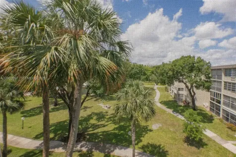 2999 NW 48th Avenue Lauderdale Lakes FL 33313