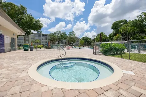 2999 NW 48th Avenue Lauderdale Lakes FL 33313