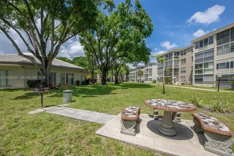 2999 NW 48th Avenue Lauderdale Lakes FL 33313