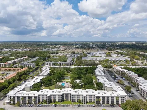 2999 NW 48th Avenue Lauderdale Lakes FL 33313