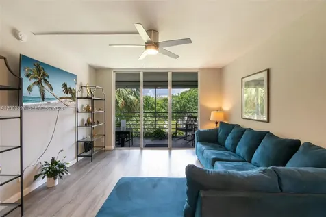 2999 NW 48th Avenue Lauderdale Lakes FL 33313