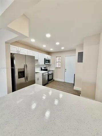 1950 W 54th Street Hialeah FL 33012