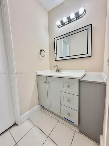 1950 W 54th Street Hialeah FL 33012
