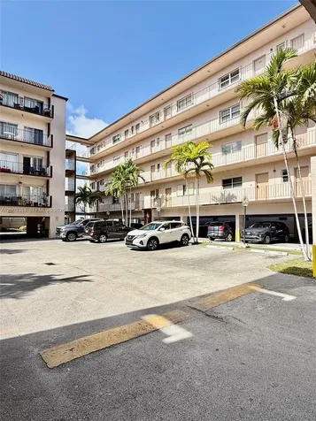 1950 W 54th Street Hialeah FL 33012
