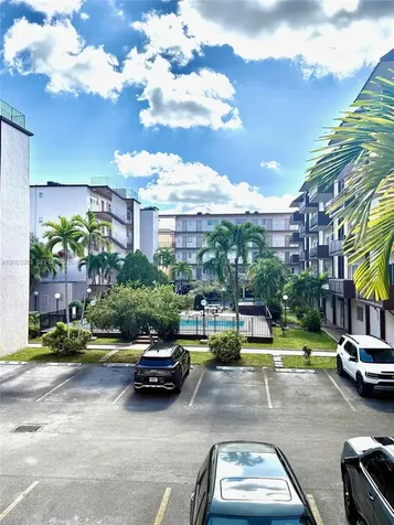 1950 W 54th Street Hialeah FL 33012