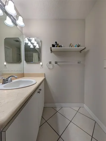 3500 Coral Way Miami FL 33145