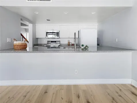 1180 Windward Drive Pembroke Pines FL 33026