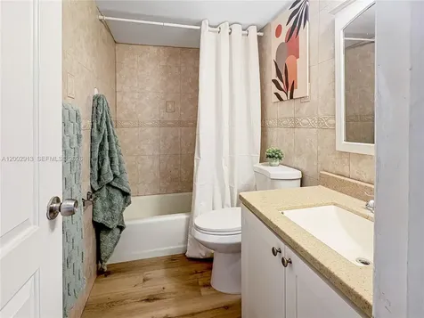 1180 Windward Drive Pembroke Pines FL 33026