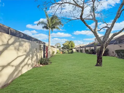 1180 Windward Drive Pembroke Pines FL 33026