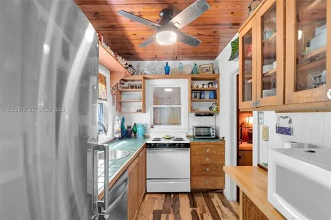140 Tavern Drive Tavernier FL 33070