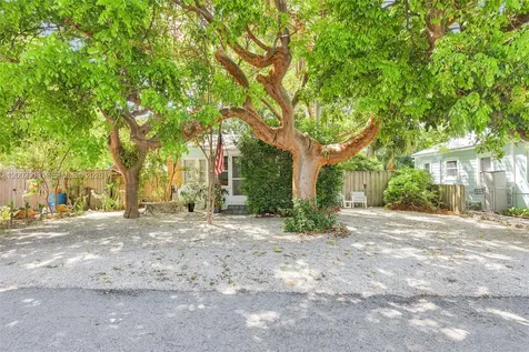 140 Tavern Drive Tavernier FL 33070