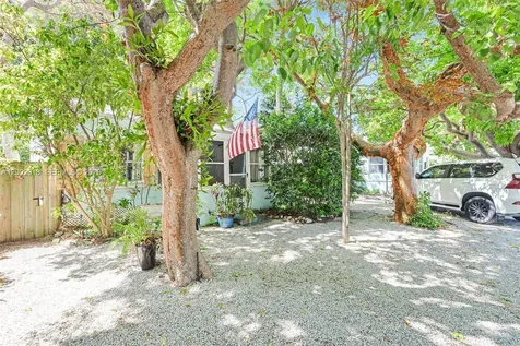 140 Tavern Drive Tavernier FL 33070