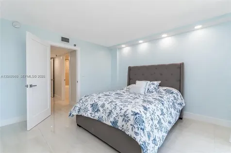 3912 S Ocean Boulevard Highland Beach FL 33487