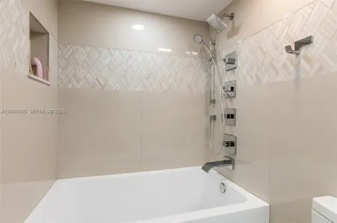 3912 S Ocean Boulevard Highland Beach FL 33487