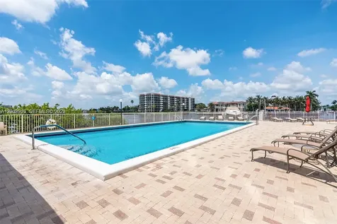 3912 S Ocean Boulevard Highland Beach FL 33487