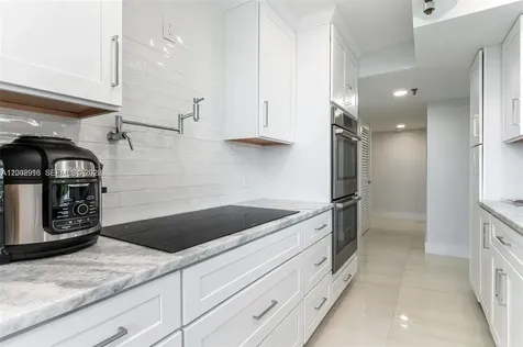 3912 S Ocean Boulevard Highland Beach FL 33487