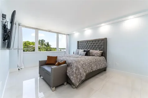 3912 S Ocean Boulevard Highland Beach FL 33487