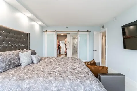 3912 S Ocean Boulevard Highland Beach FL 33487