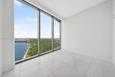 175 SE 25 Road Miami FL 33129