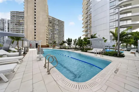 175 SE 25 Road Miami FL 33129