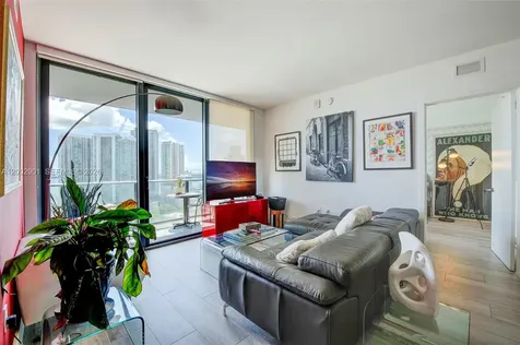 121 NE 34th Street Miami FL 33137