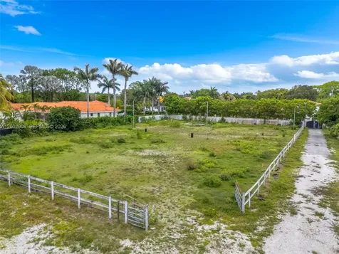12445 SW 46th Street Miami FL 33175