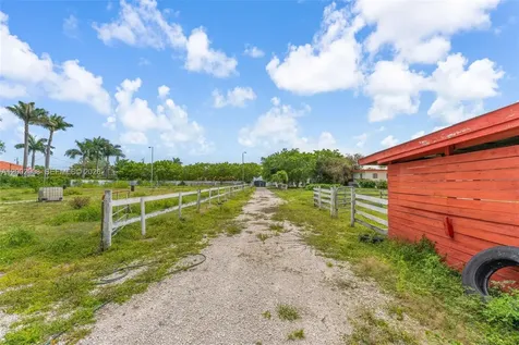 12445 SW 46th Street Miami FL 33175