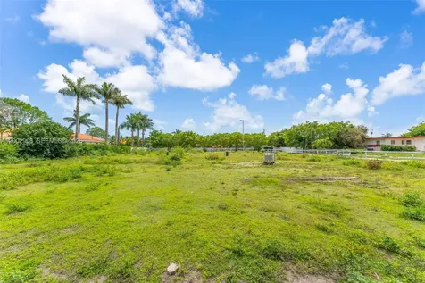 12445 SW 46th Street Miami FL 33175