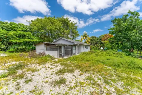 12445 SW 46th Street Miami FL 33175