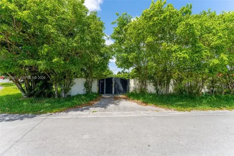 12445 SW 46th Street Miami FL 33175