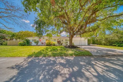 13700 SW 74th Court Palmetto Bay FL 33158