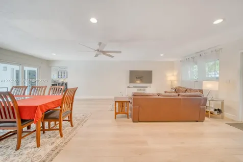 13700 SW 74th Court Palmetto Bay FL 33158