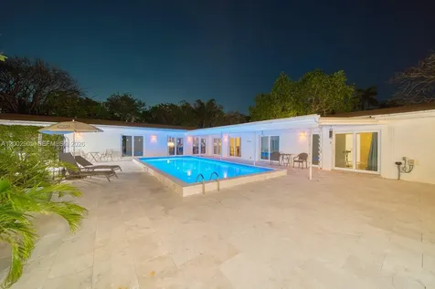 13700 SW 74th Court Palmetto Bay FL 33158