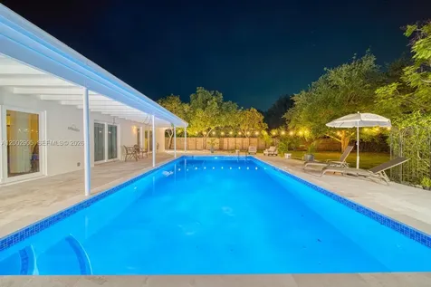 13700 SW 74th Court Palmetto Bay FL 33158