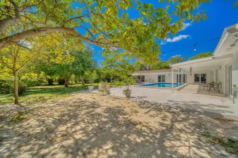 13700 SW 74th Court Palmetto Bay FL 33158