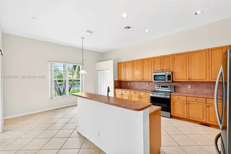 3928 Heron Ridge Lane Weston FL 33331