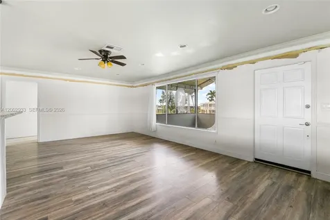 301 Allen Avenue Everglades City FL 34139
