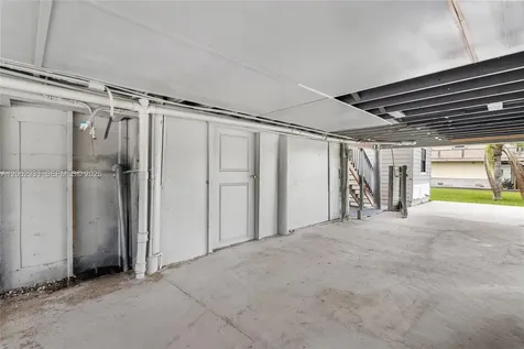 301 Allen Avenue Everglades City FL 34139