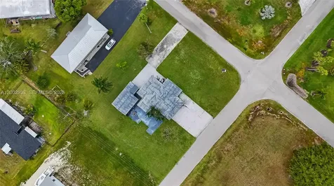 301 Allen Avenue Everglades City FL 34139
