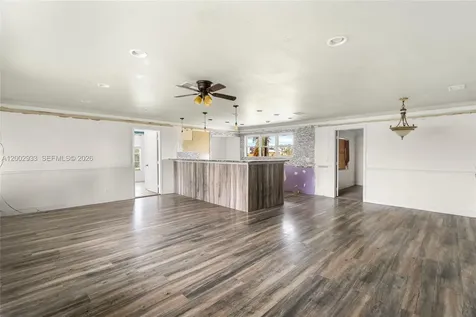 301 Allen Avenue Everglades City FL 34139