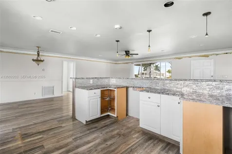 301 Allen Avenue Everglades City FL 34139