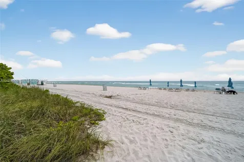 6767 Collins Avenue Miami Beach FL 33141