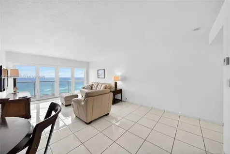 6767 Collins Avenue Miami Beach FL 33141