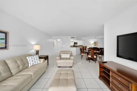 6767 Collins Avenue Miami Beach FL 33141