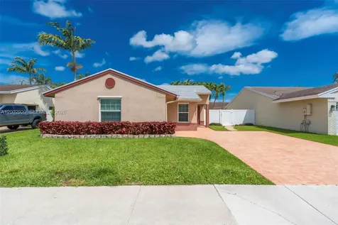 13721 Oak Ridge Drive Davie FL 33325
