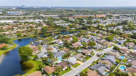 13721 Oak Ridge Drive Davie FL 33325