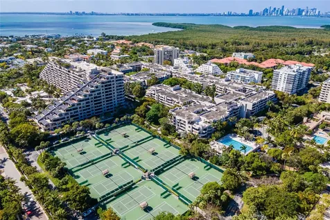 141 Crandon Boulevard Key Biscayne FL 33149