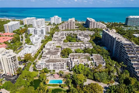 141 Crandon Boulevard Key Biscayne FL 33149