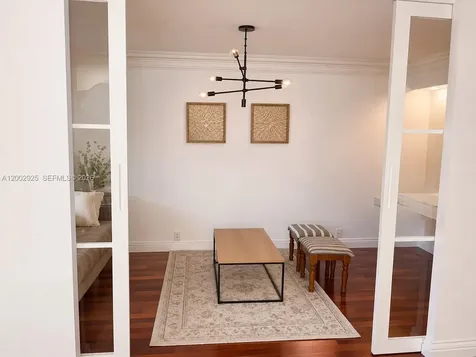 141 Crandon Boulevard Key Biscayne FL 33149